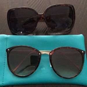 Sunglasses 2 pack with case